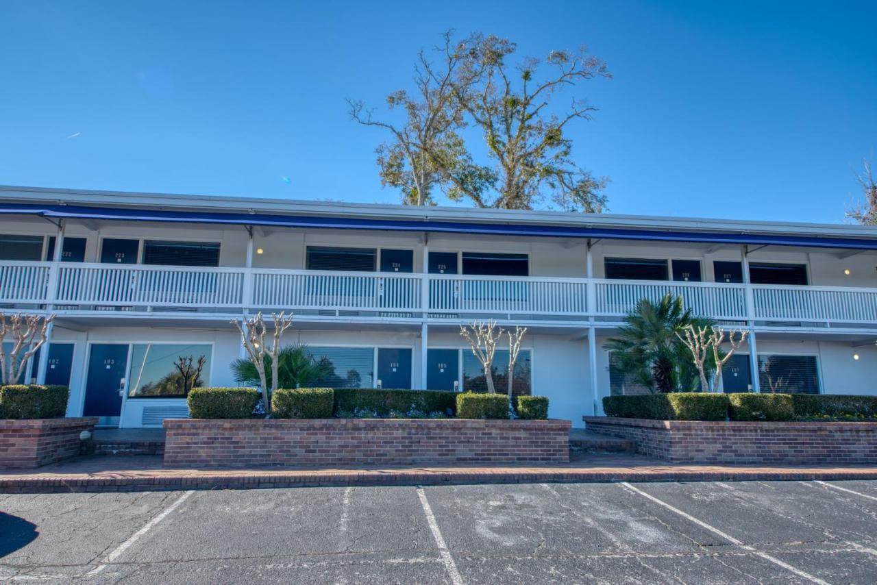 Waterway View Studio 2 W/ Pool, 1 Mile To Wrightsville Beach Wilmington Ngoại thất bức ảnh